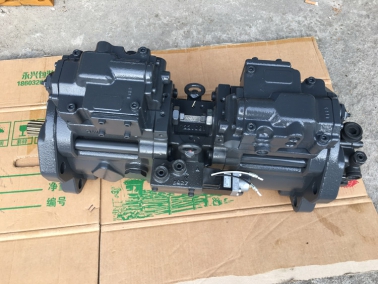 HD820-3原(yuan)装(zhuang)液压(ya)泵(beng)