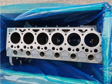 EC290 D7D发动机(ji)缸(gang)体(ti)