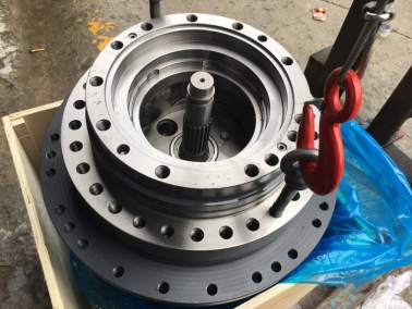 DH220-5行走(zou)牙箱(xiang)