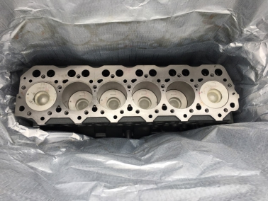 6D34原(yuan)装中(zhong)缸(gang)总(zong)成