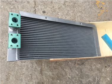 EC210B液(ye)压(ya)油(you)散热(re)器