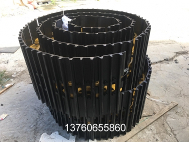 PC200 45节链(lian)条总(zong)成