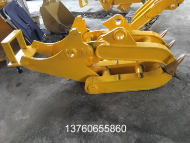 120挖机(ji)抓(zhua)木(mu)器