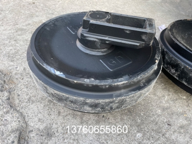 PC200-6 锻(duan)打引(yin)导(dao)轮