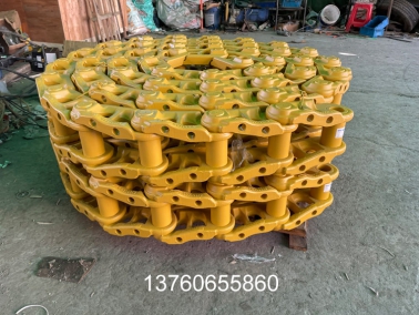 PC400-5 49节矿山(shan)链(lian)条(tiao)