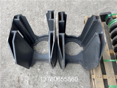 EX120引导轮前叉(cha)