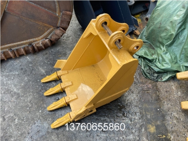 PC40挖掘机(ji)挖(wa)斗(dou)