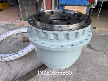 EC460B行(xing)走牙箱