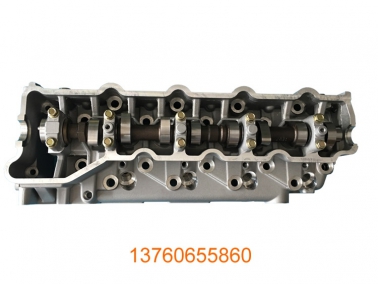 4M40发(fa)动机缸盖(gai)总(zong)成